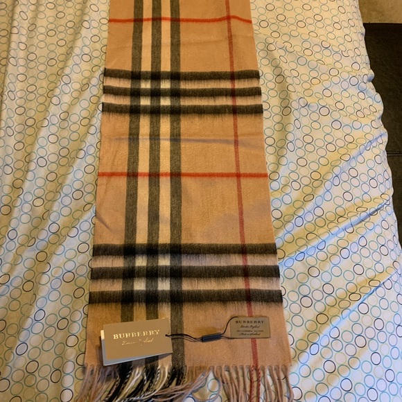 COPY - Burberry Scarf Unisex 50% Cashmere 50% Wool - Picture 1 of 3